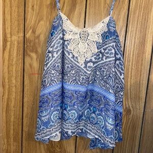 Feels super silky and light weight. Very cute.